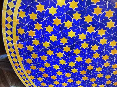Handbearbeitete Keramiksternen aus Marrakech